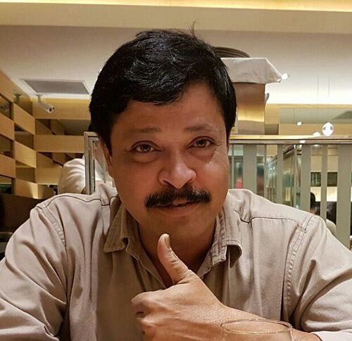 Suresh Krishnan portrait